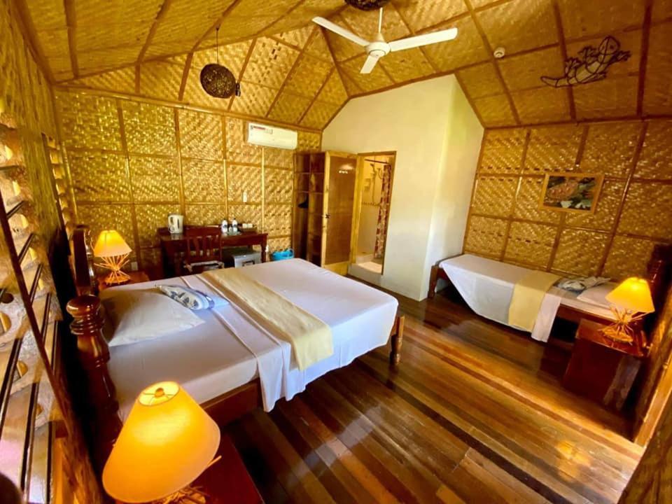 Magic Island Dive Resort Моалбоал Екстериор снимка