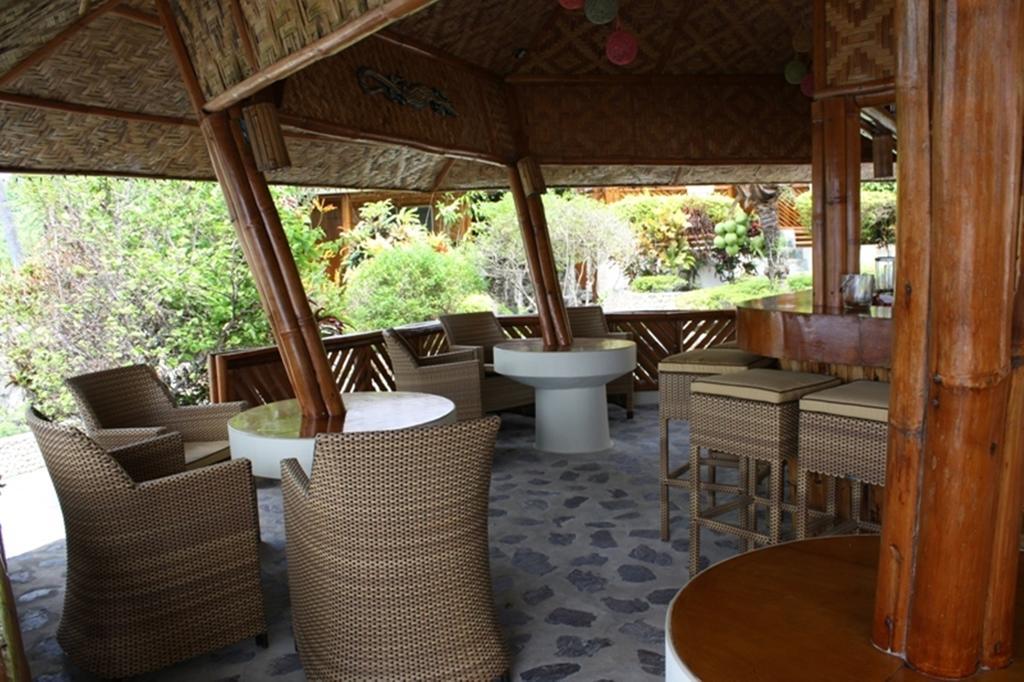 Magic Island Dive Resort Моалбоал Екстериор снимка